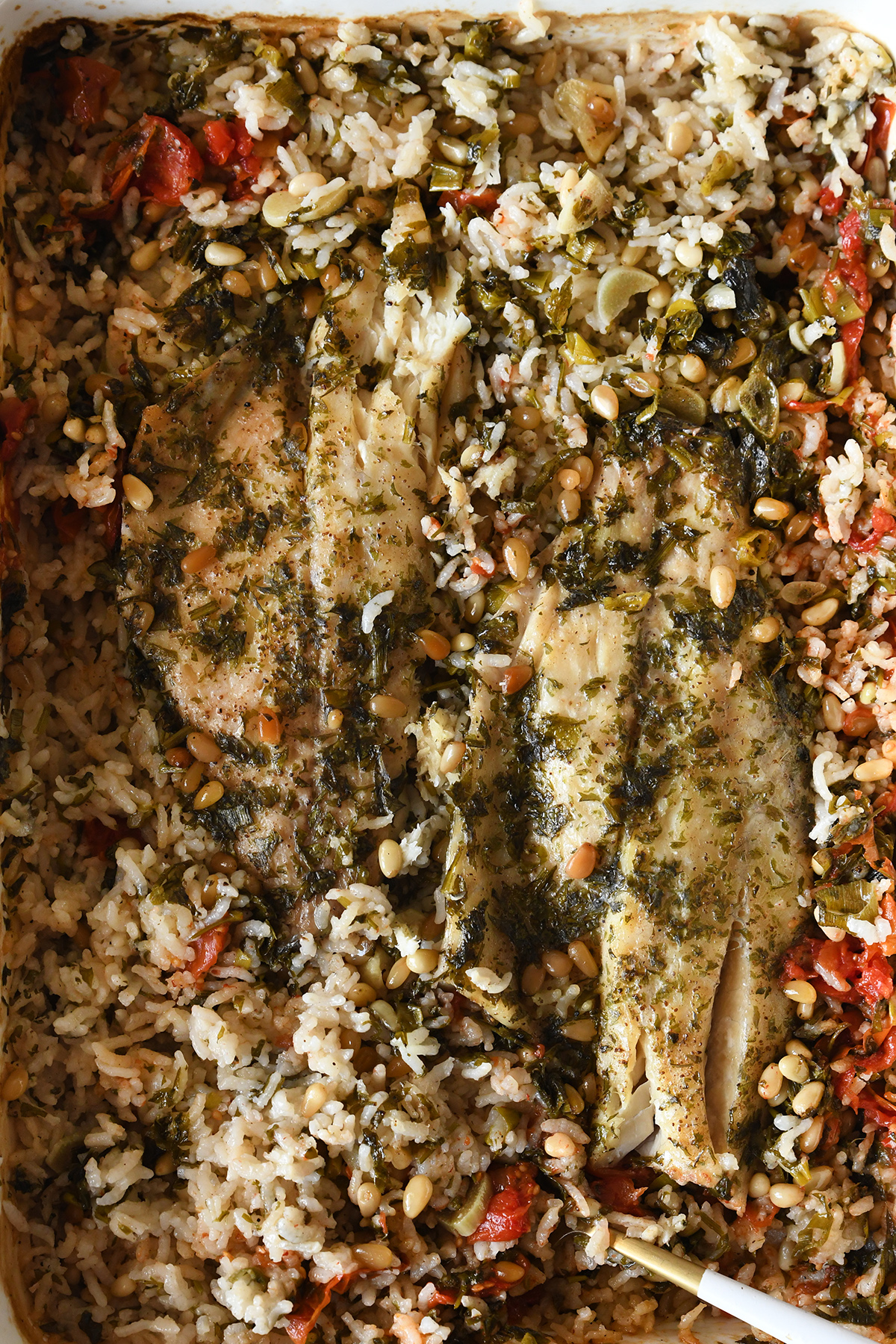 ארוחה בסיר אחד - אורז ירוק ופילה דג בתנור