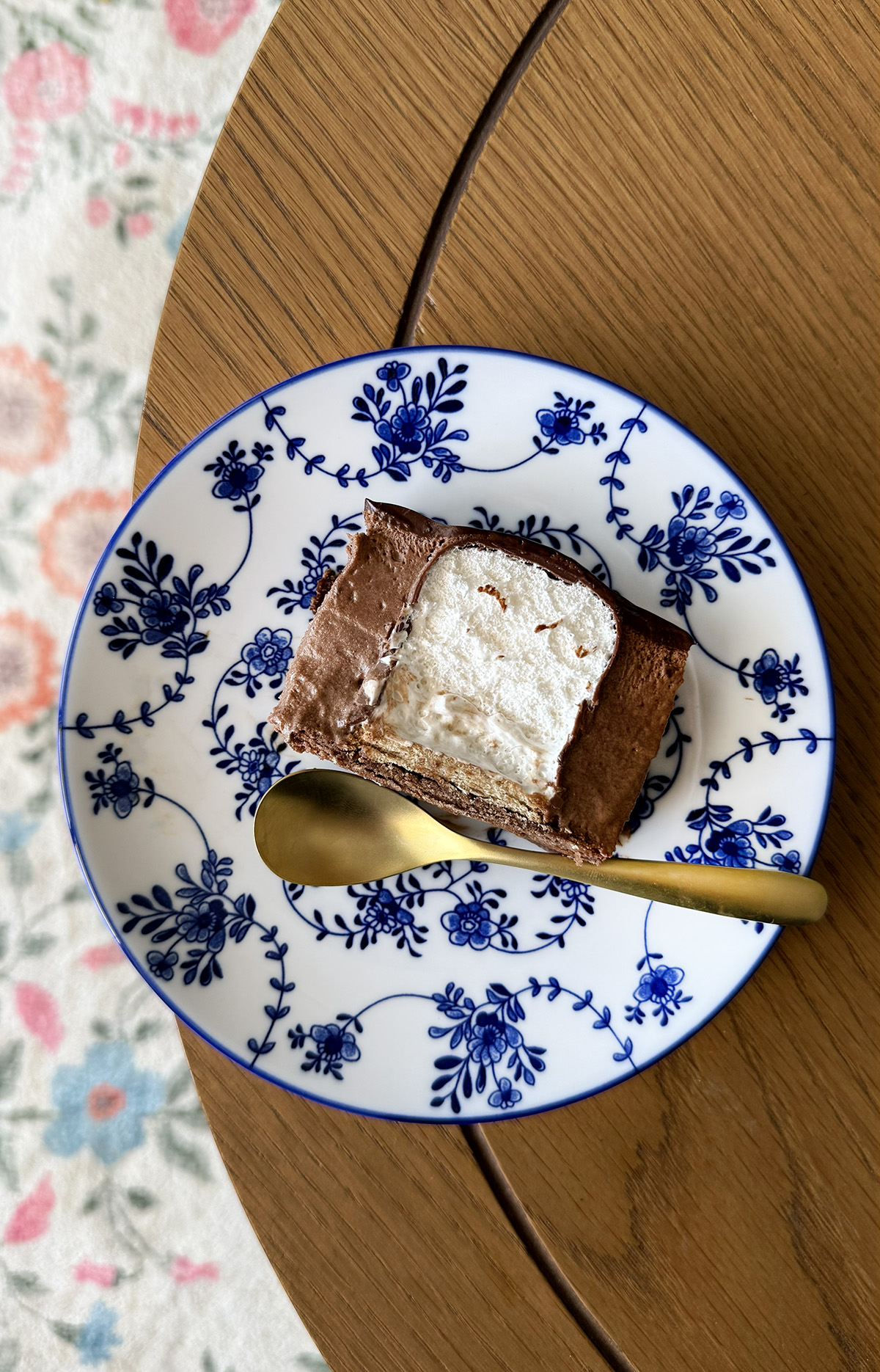 עוגת קרמבו ומוס שוקולד